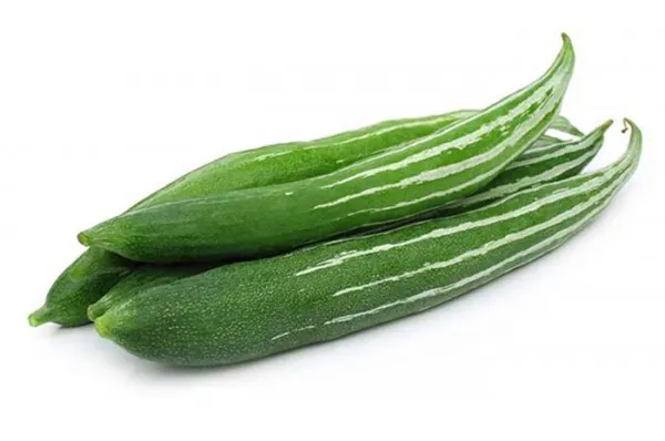 Frozen Chichinga  / Snake Gourd Cut 300g